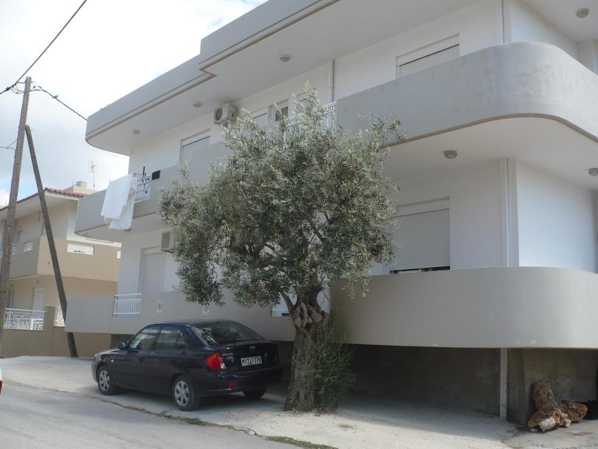Antonios Apartments Archangelos  Eksteriør billede