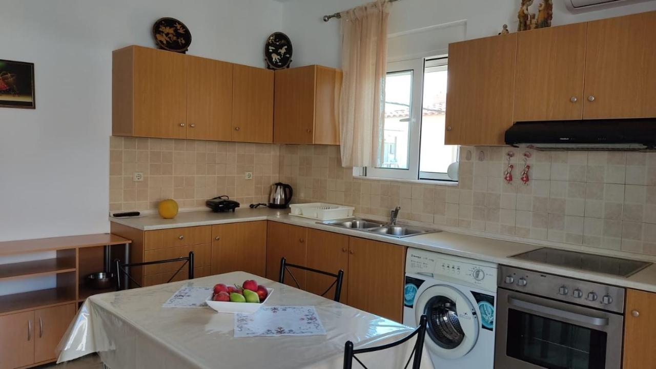 Antonios Apartments Archangelos  Eksteriør billede